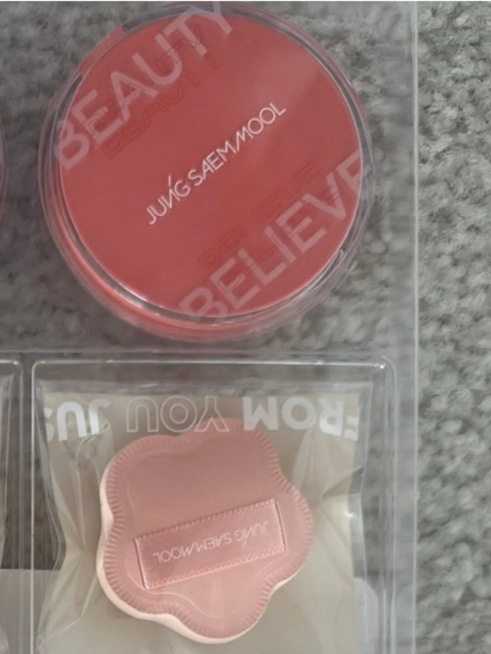 JUNGSAEMMOOL Artist Cushion Blush, Shade: Coral Halo with Puff- New